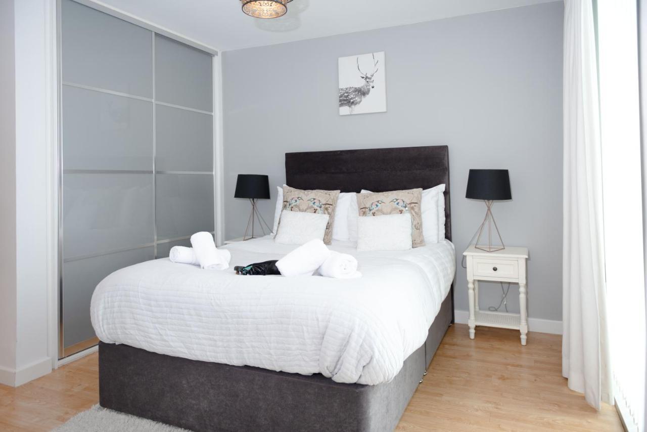 City Stay Apartments - Hub Милтон-Кейнс Экстерьер фото