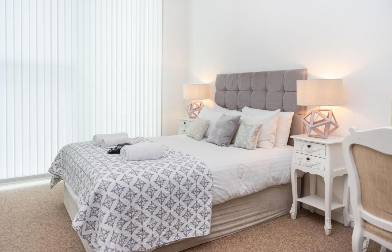 City Stay Apartments - Hub Милтон-Кейнс Экстерьер фото